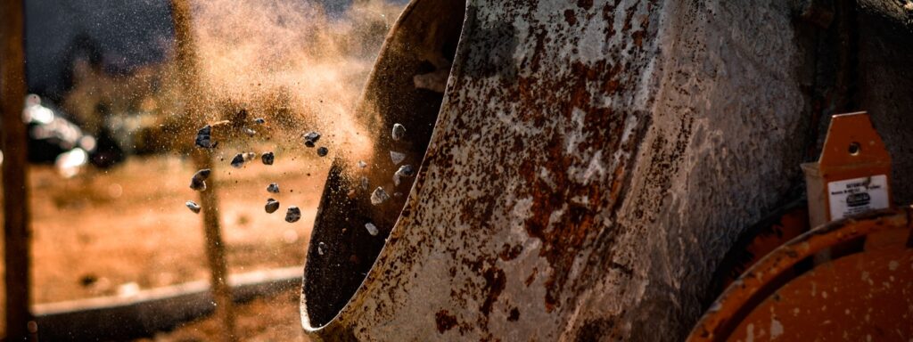 <br />
Betonkeverők bélelése<br />
